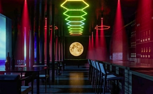 Luci LED a nido d'ape per ristorante
