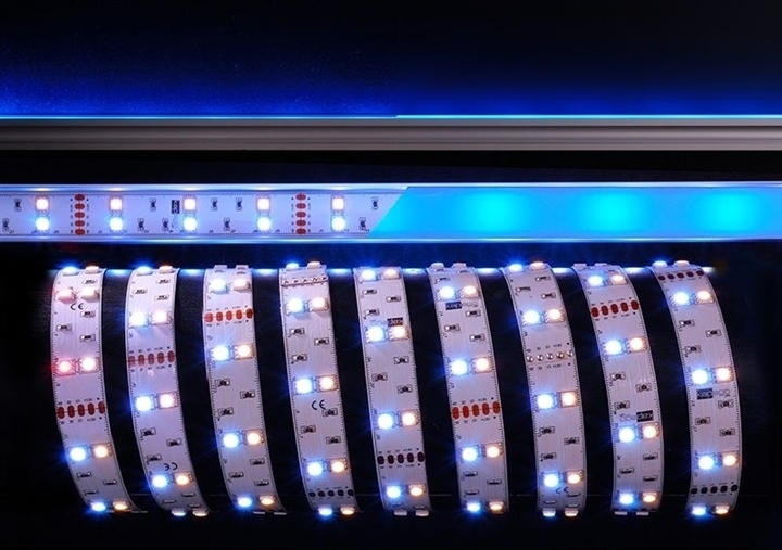 Striscia led flessibile SMD 5050 RGB+WW 3000 K 12V 3m 12W/m
