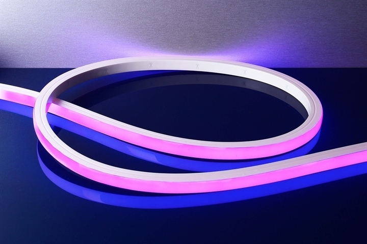 Striscia led flessibile D Flex Line luce orizzontale RGB+WW 43W 5MT IP68