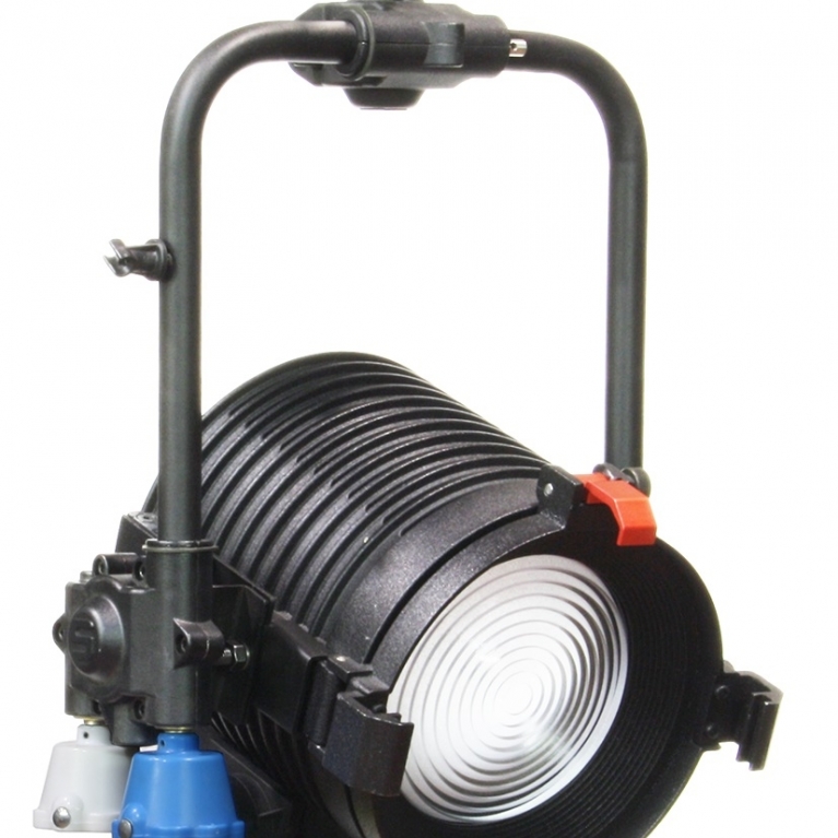 Proiettore Fresnel LED FN LED TV 200 CW DMX