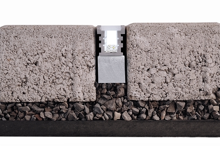 pad-schiuma-espansa-foam-hr-line-profilo-carrabile-driveable-profile-EU-01-12-2-411696.jpg