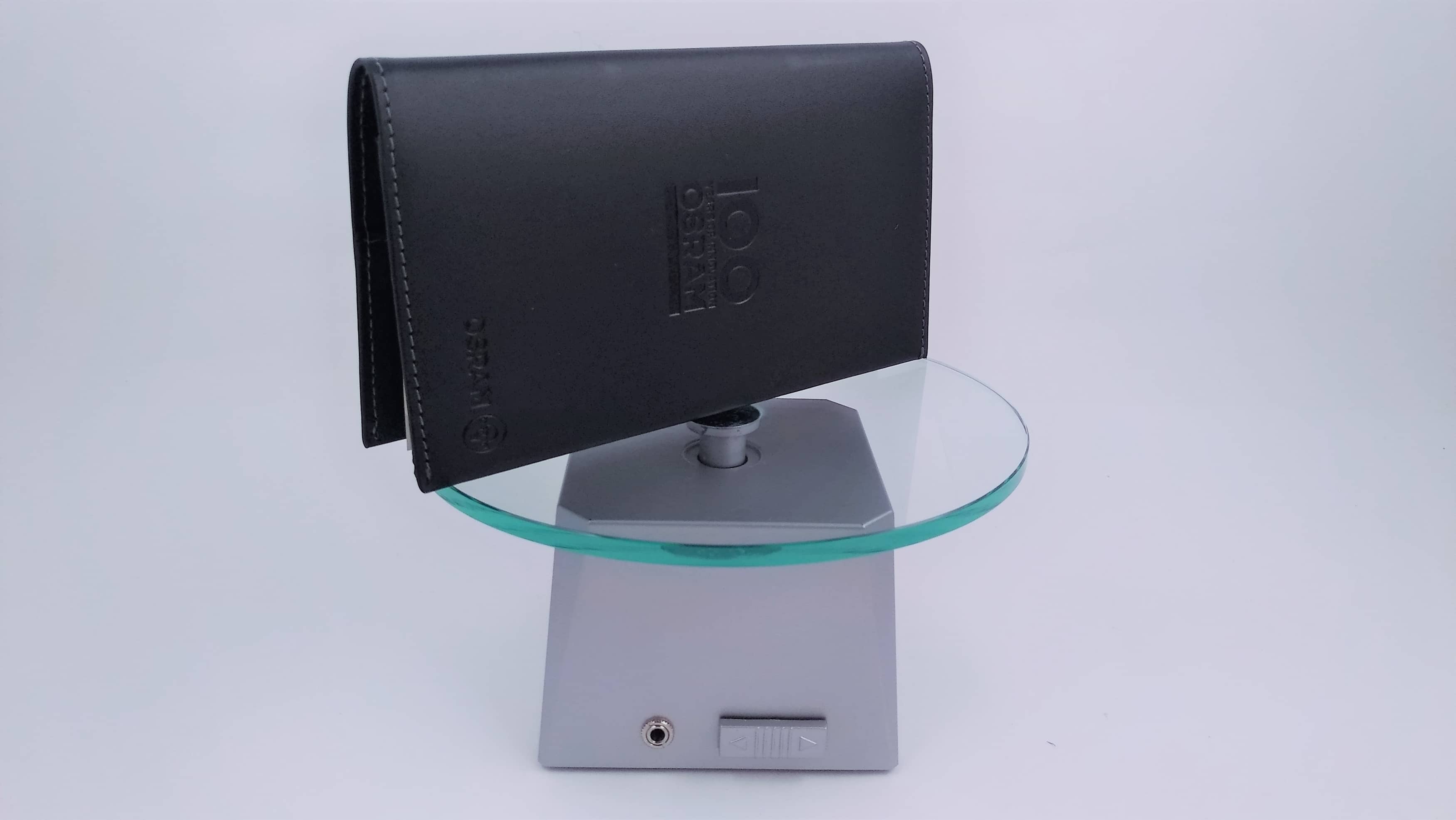 Base espositiva girevole base in vetro diametro 15,24cm argento